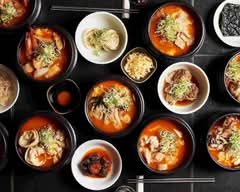 スンドゥブ専門店 OKKII 箕面本店