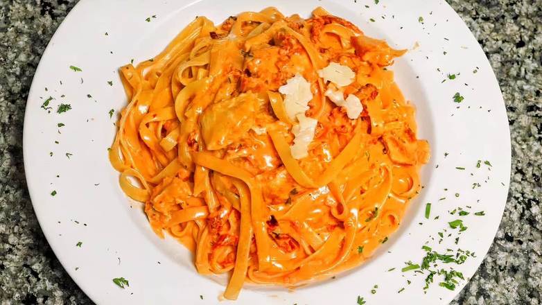 Fettuccine "Chicken" Di Campo