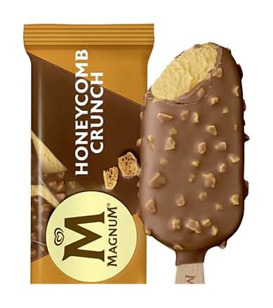 Streets Magnum Honeycomb Crunch Ice Cream 107ml