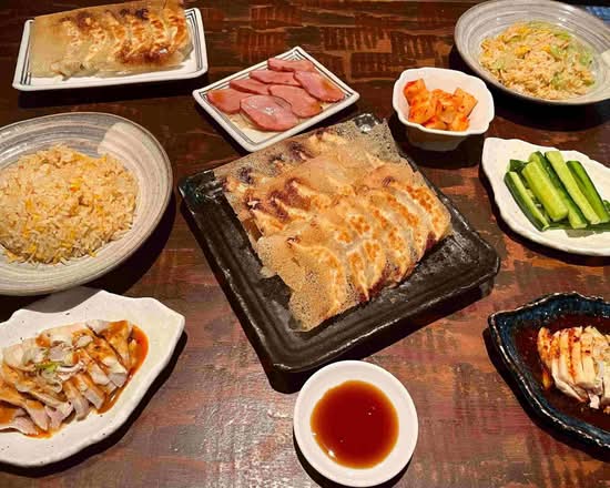 餃子酒場リャン東三国店 gyouzasakabaryanhigashimikunitenの出前