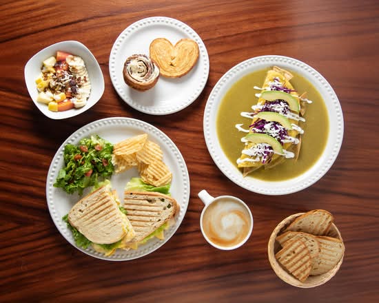 Generoso Deli (Pirules)