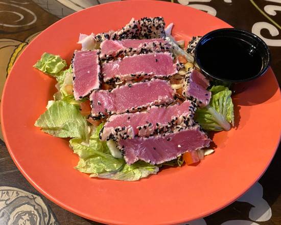 Order Seared Tuna Salad food online from Lindburgers store, Jupiter on bringmethat.com