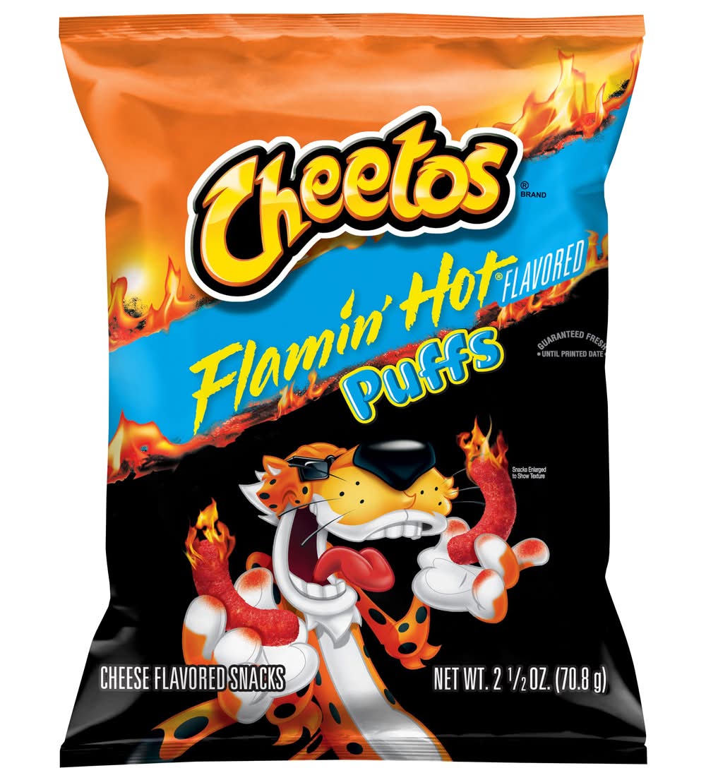 Cheetos Flamin' Hot Puffs Snacks, Cheese (2.5 oz)