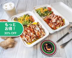 タンドオリチキンオーバーライス TANDOORI CHICKEN OVER RICE 