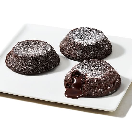 Chocolate Lava Crunch Cake