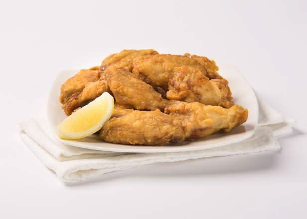 4. Golden Fried Chicken Wings