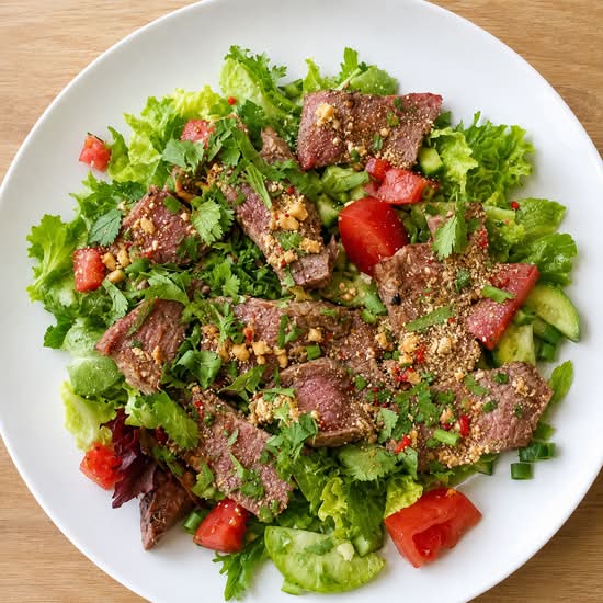 Salade de bœuf thaï
