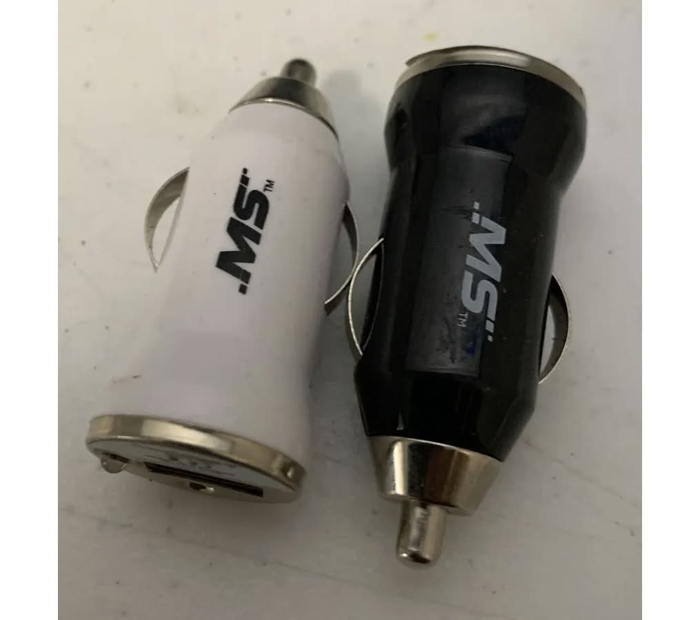 2 Usb MobileSpec Car Charger Black And White Single Ports