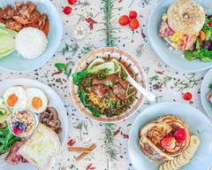 Le Jardin Café & Bistro