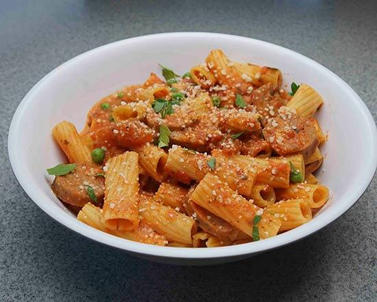 Rigatoni and Sausage a La Vodka Pasta