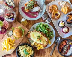 Tez Cafe Baklava Borek Kunefe - Bursa Kofte Kebab