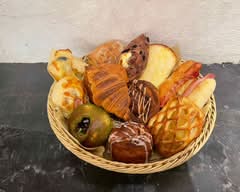 Boulangerie Lafi 赤れんがテラス店 Boulangerie Lafi Aka Renga Terasu-ten