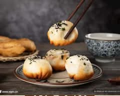 Feng's Pan - Fried Buns (9390 Woodbine Ave, 1FC3)