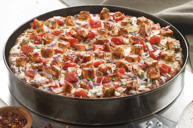 Barbeque Chicken Pizza - Shareable