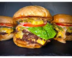 SmashCraft Burgers (810 N Vallejo St)