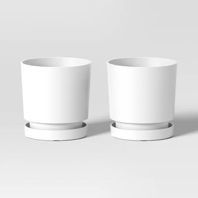 Room Essentials Recycled Resin Indoor Outdoor Planter Pots, 4x4x4 in, White (2 ct)