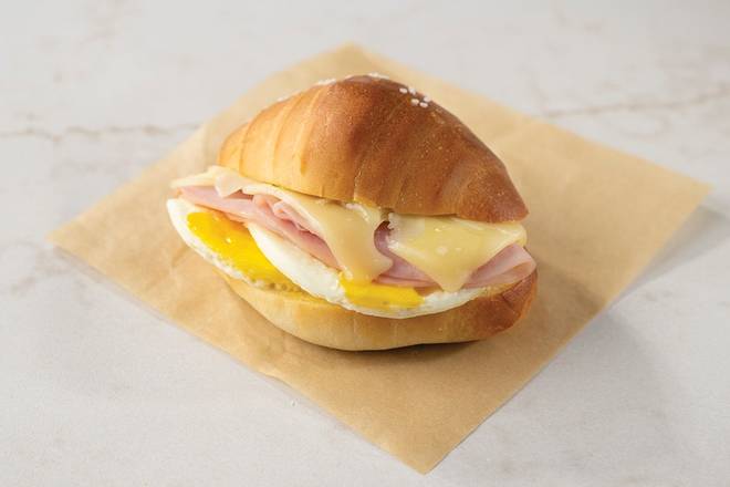 Ham, Egg & Swiss Twist Roll