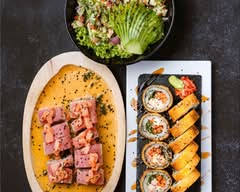 Sushi Bar Puerto Rolls Victoria, Delivery