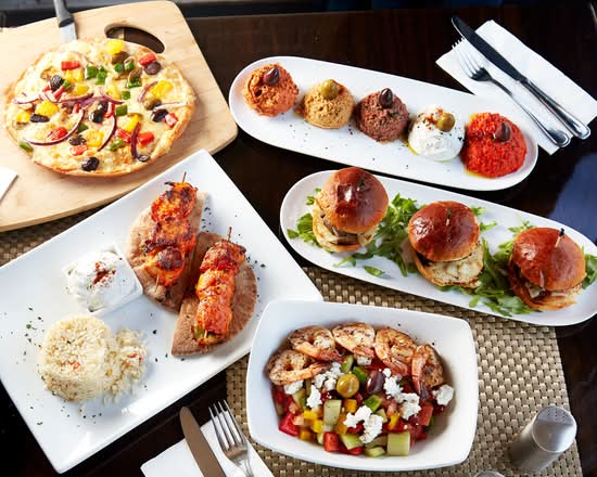 Shah's Halal (106 N 7th St)