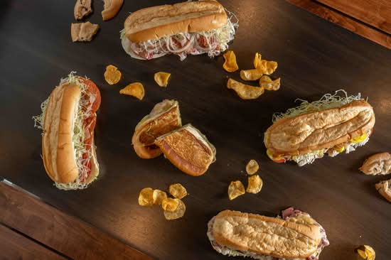 Knuckies Hoagies - Cleveland