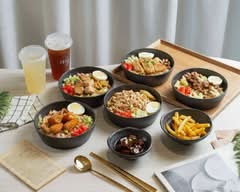 果果飽 BAǑ 丨 炒拌麵 x 輕食