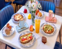 Viva La Dough (501 Avenue M)