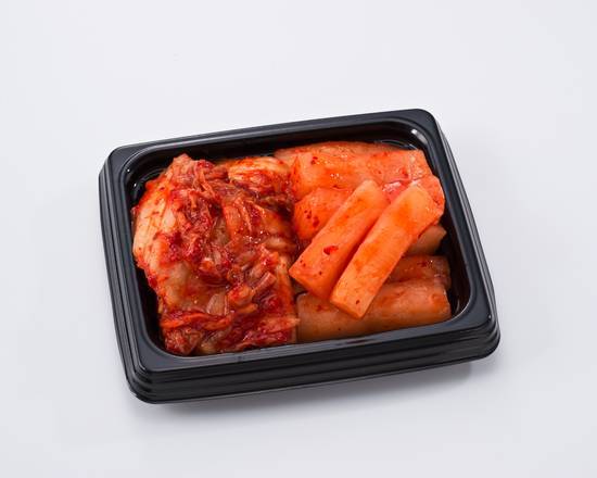 キムチの2種盛り合わせ Assortment of Two Kinds of Kimchi