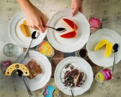 The Cheesecake Factory Bakery Offered By Dessert Directory