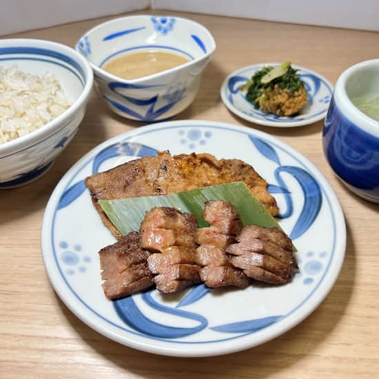 銀たん（たん元）＆　豚旨辛焼き ミックスセット