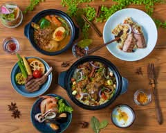 サッポロスープカレー＆スパイスビリヤニ 金の目 新宿店