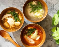 極上麻婆丼＆豆腐スープ食堂 兆楽 高田馬場店