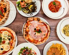 Le Chaudron (6 Rue du Port,)