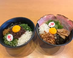 豚骨ラーメンとまぜそば 池めん 掛川店