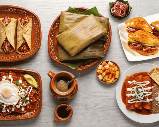 Cochinita Pibil Don Amado Camino Real (Puebla)