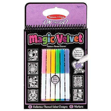 Melissa & Doug on the Go Magic Velvet Pattern Reveal Scenes and Markers (assorted)