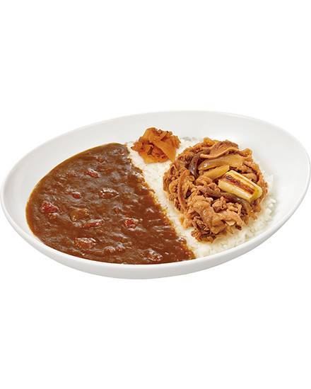 和風牛あいがけカレー Japanese-Style Minced Chicken Curry w/Beef