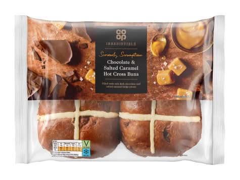 Co-op Irresistible Chocolate and Salted Caramel Hot Cross Buns (4 pack)