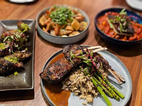 West End Kitchen & Bar (4135 Orchard Lake Rd)