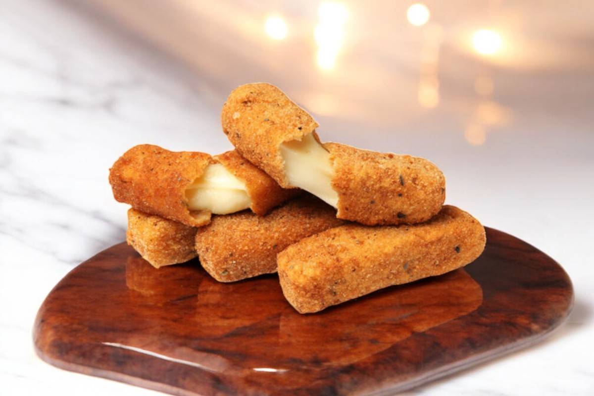🧀 Mozzarella Sticks