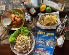 ライダーズ ガレージカフェ&ダイナー RIDER'S GARAGE CAFE&DINER
