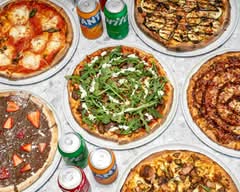 Roxy's Cafe & Pizzeria