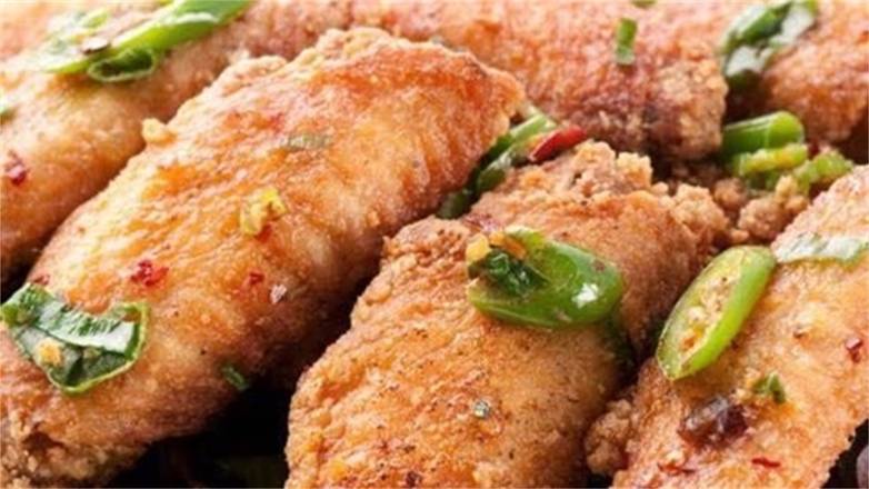 A7.Salt & Pepper Chicken Wings(8)-椒盐鸡翅(8)