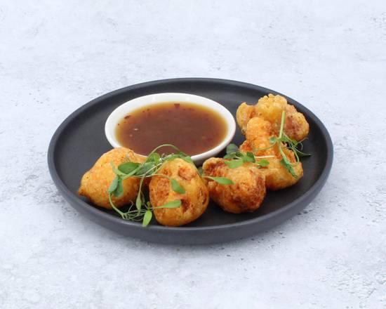 SPICED CAULIFLOWER WINGS* (VE)