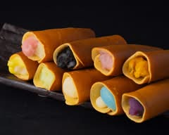 たい焼きあん巻き専門店 とおちぎ