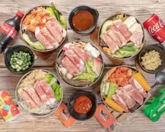 呷呼霸佰元鍋物 淡大店