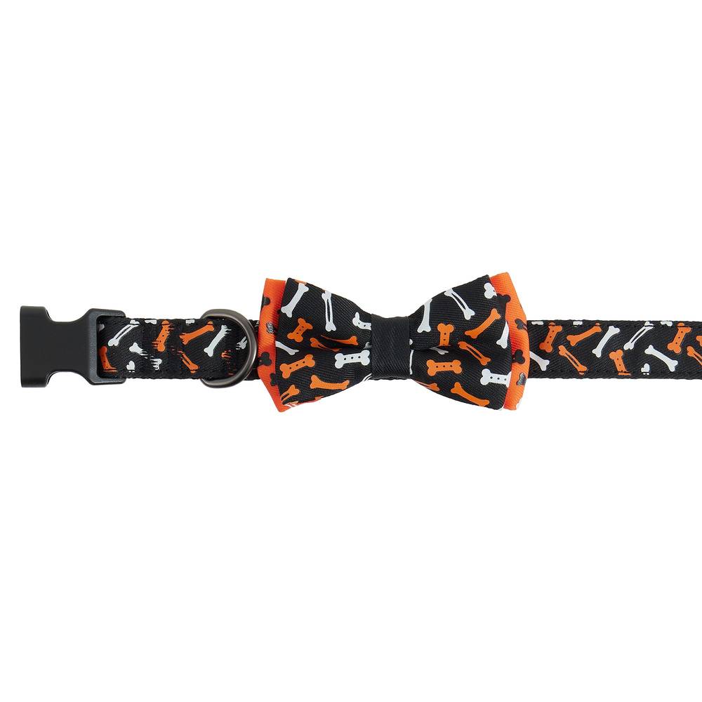 Thrills & Chills Bones Dog Collar (Color: Black, Size: Medium)