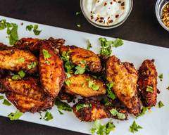 Big City Wings (184 1st Ave.)