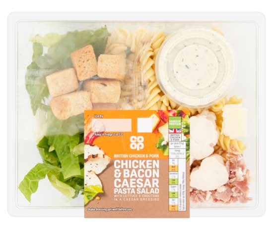 Co-op Chicken & Bacon Caesar Pasta Salad (255g)
