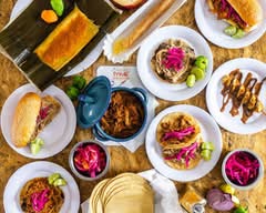 Itzae Antojitos Yucatécos y Algo Más (Atzala)