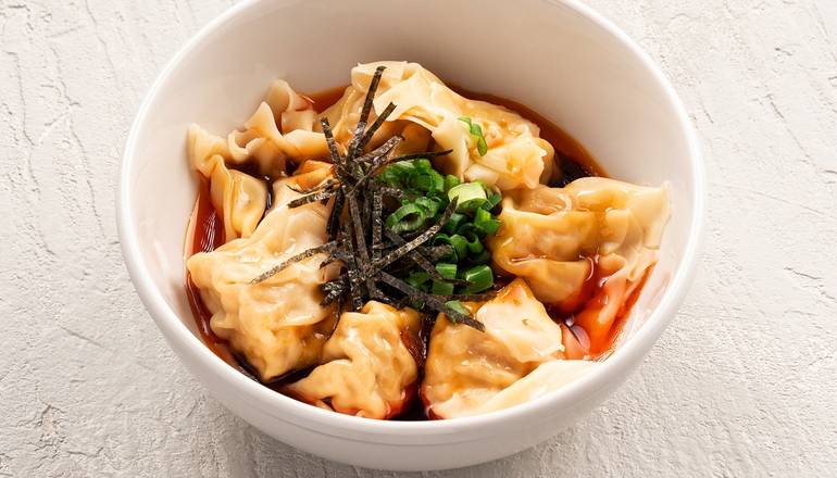 9. Spicy Wontons (8) 紅油炒手